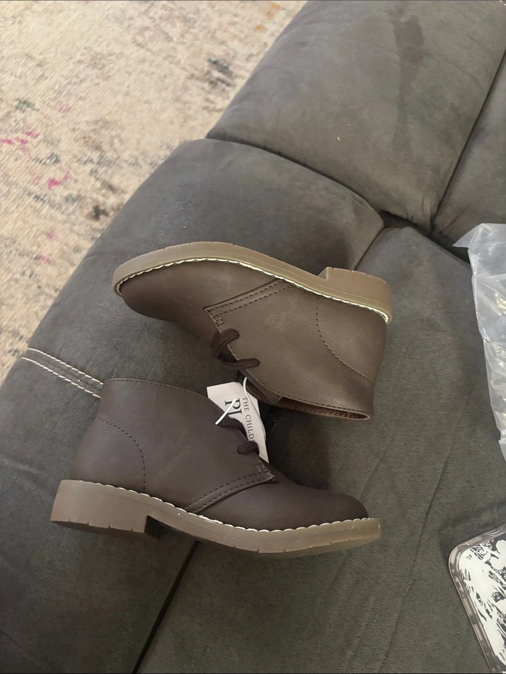Children’s place boys size 9 toddler boots